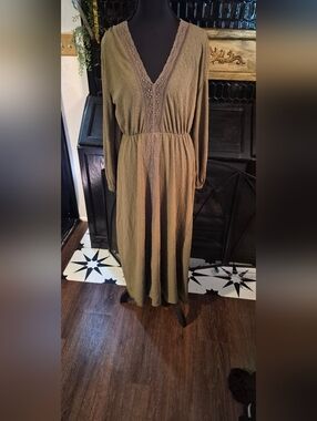 Zara Sage Green Lace-Trim Maxi Dress V Neck Bohemian Medium